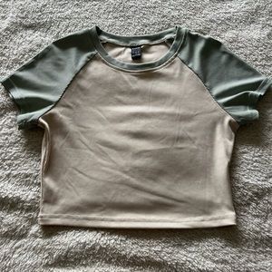 ribbed basic tee